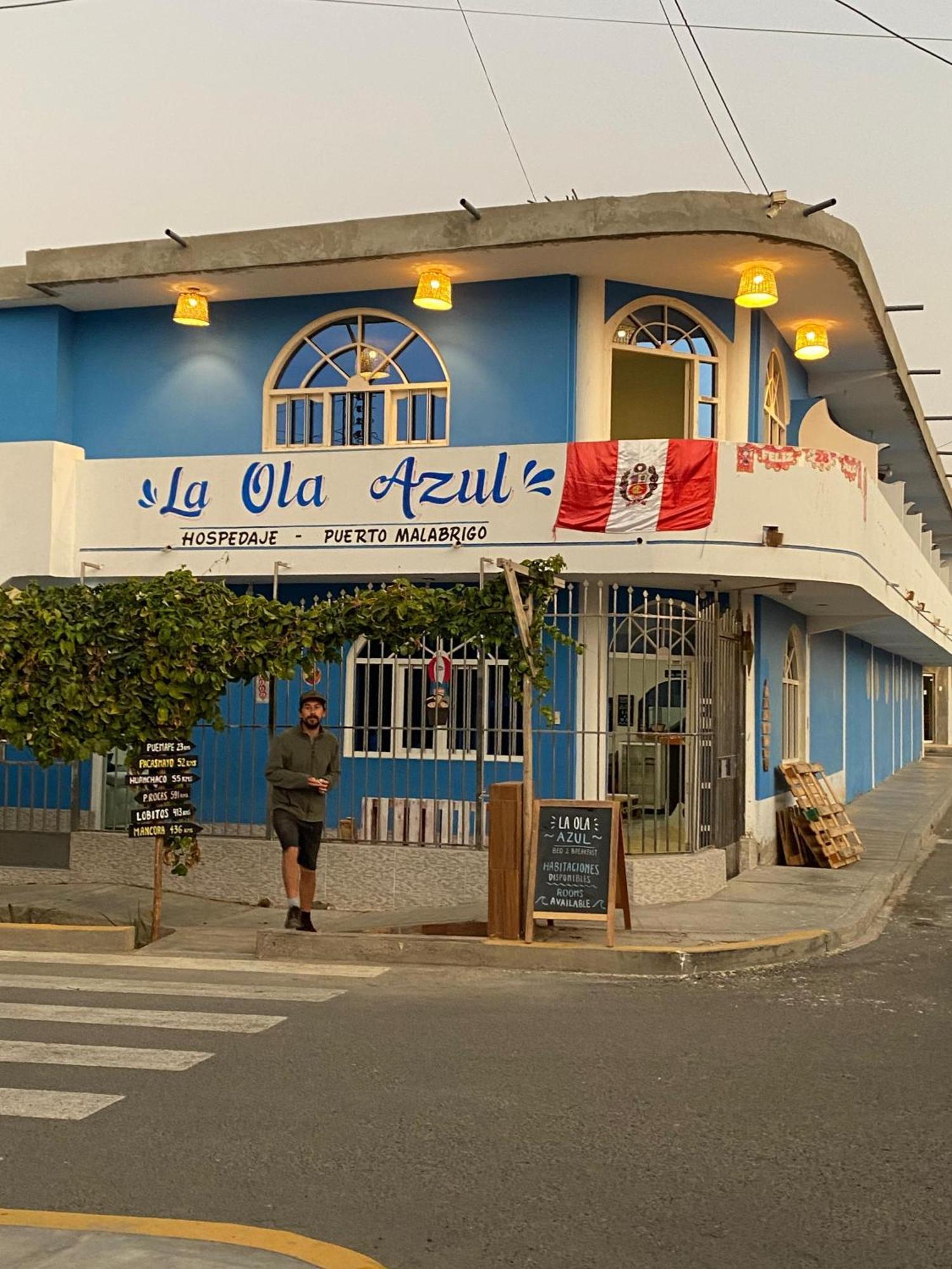 Hospedaje La Ola Azul Puerto Chicama Exteriör bild
