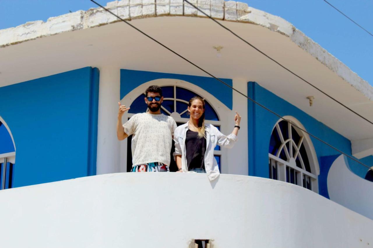 Hospedaje La Ola Azul Puerto Chicama Exteriör bild